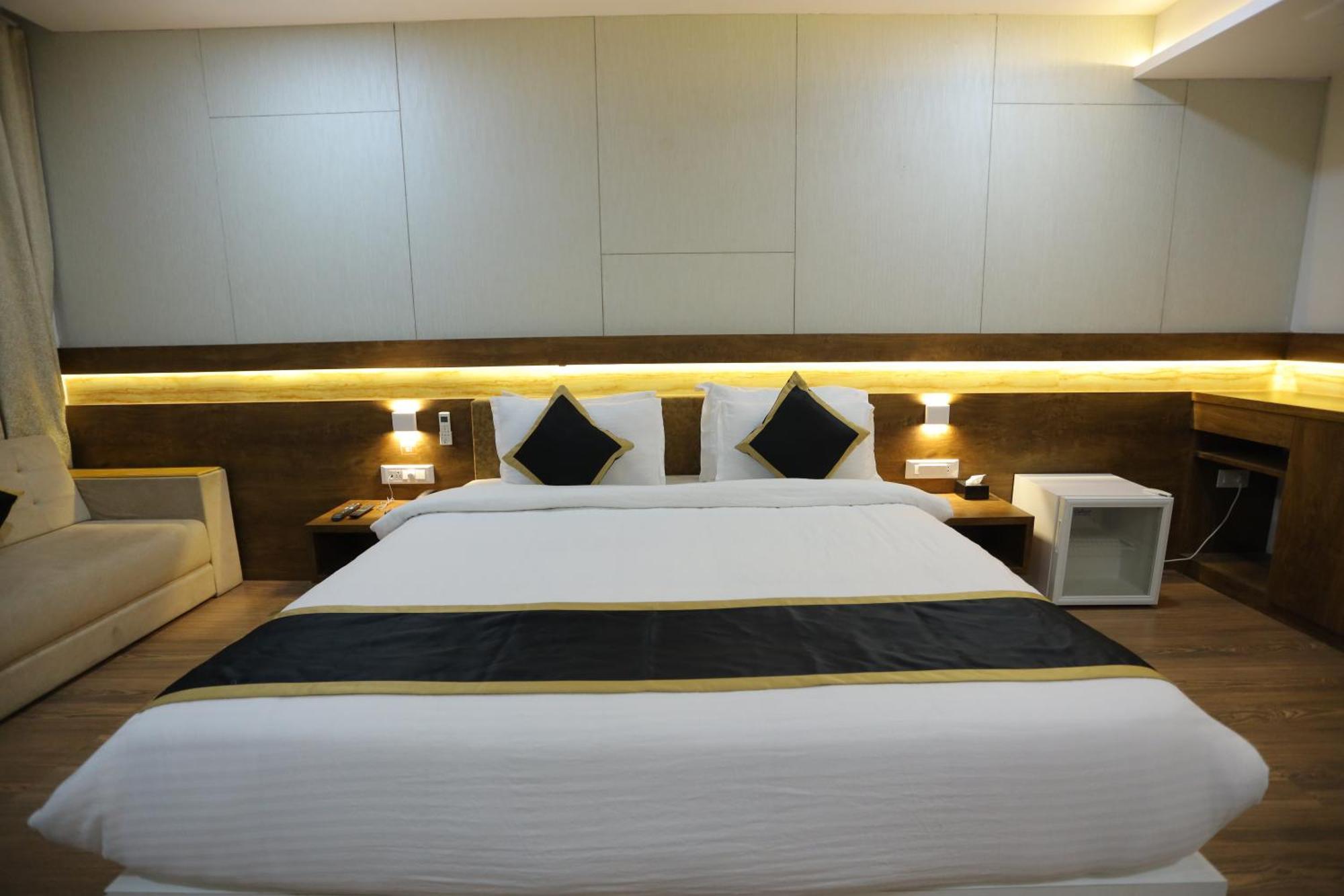 Somnāth The Grand Astoria Somanth酒店 外观 照片