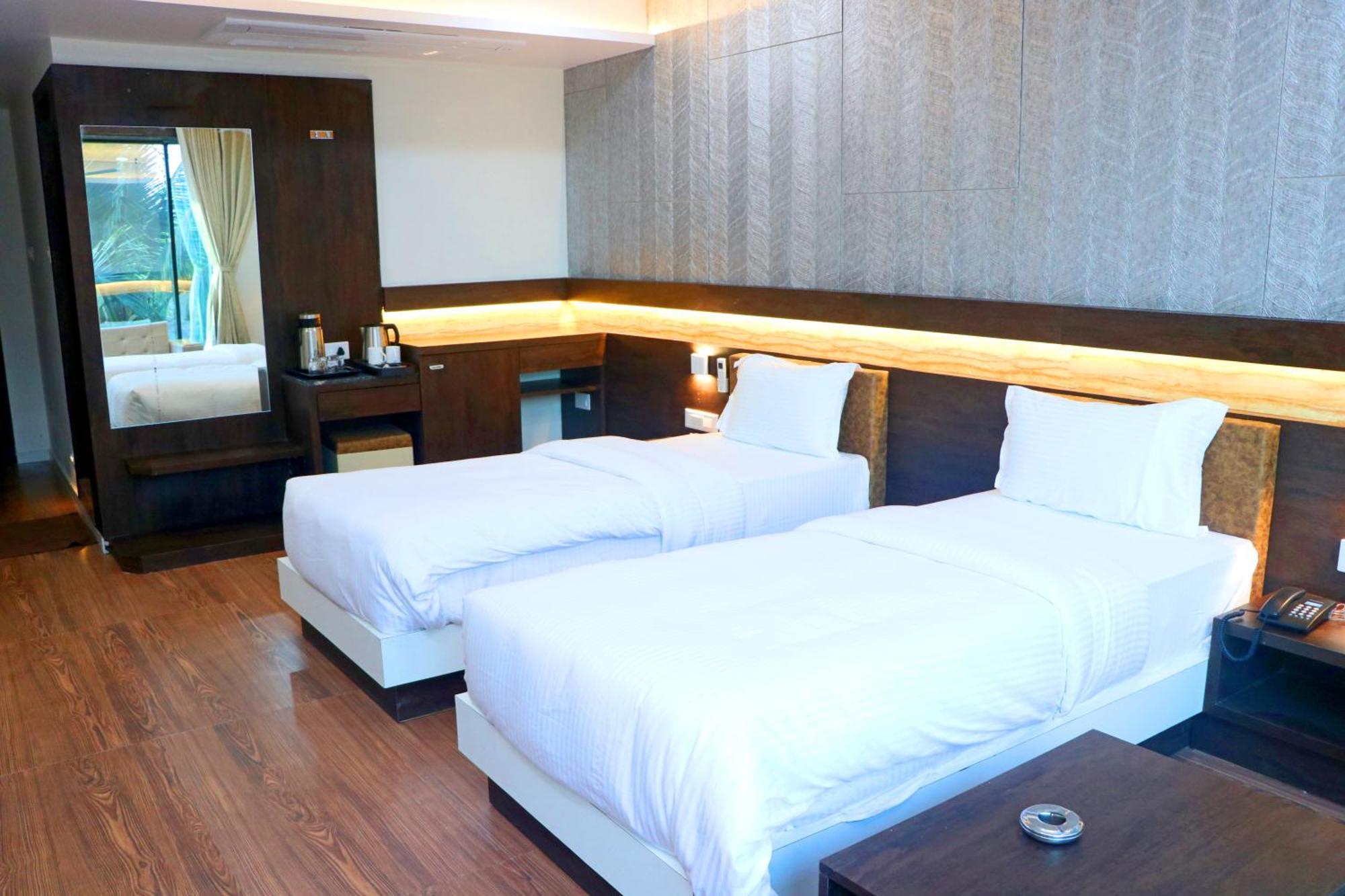 Somnāth The Grand Astoria Somanth酒店 外观 照片